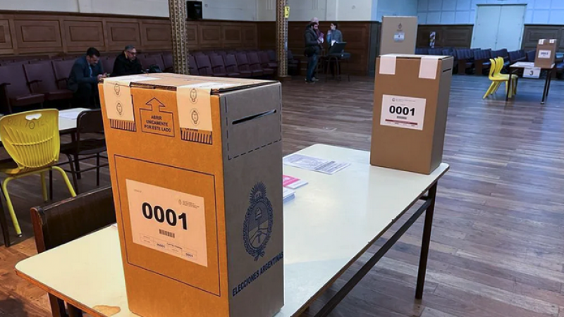 LLA se mide con el peronismo en un test clave con temor a un alto ausentismo